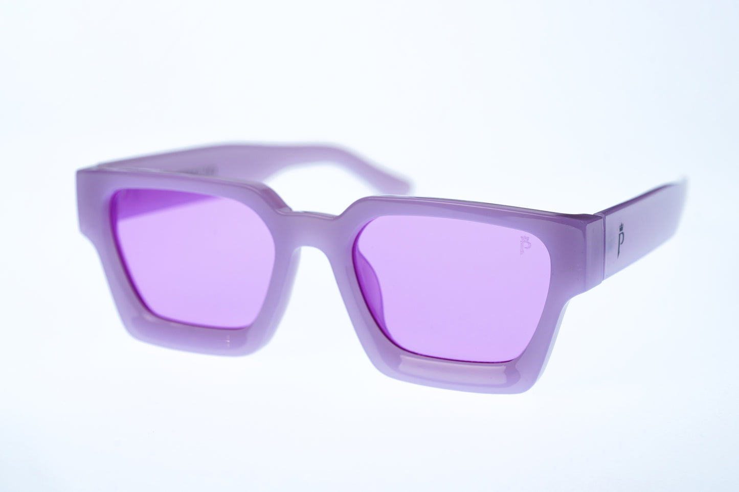Patricio Square Shades – Wear the Crown
